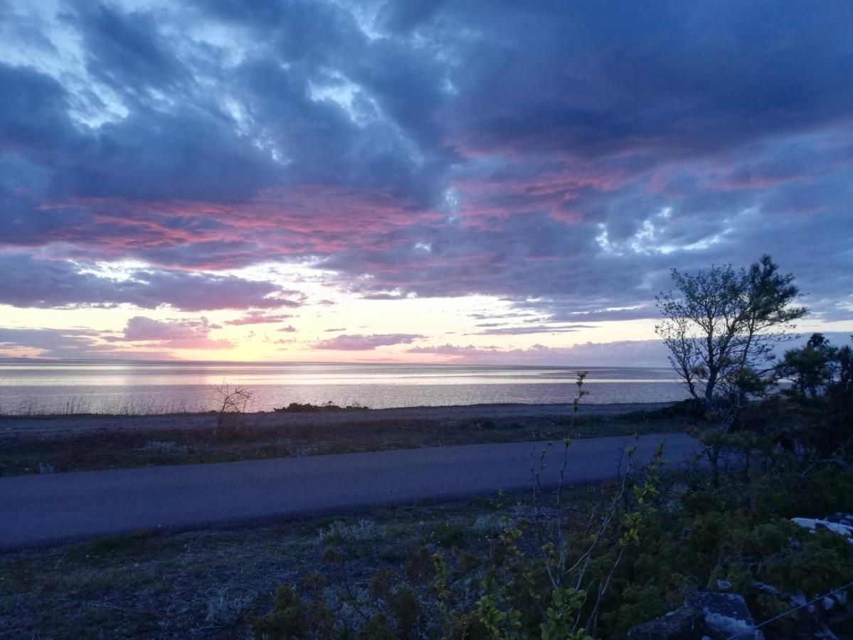 Sjoetorpet - Unikt Boende Vid Havet Pa Norra Oeland! Lottorp Экстерьер фото